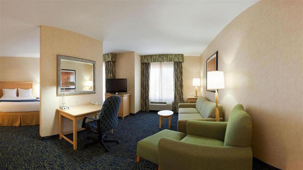 Holiday Inn Express Hotel & Suites Sacramento Airport Natomas, An Ihg Hotel Extérieur photo