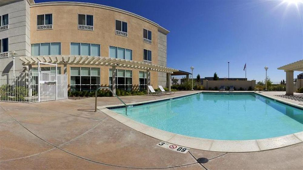 Holiday Inn Express Hotel & Suites Sacramento Airport Natomas, An Ihg Hotel Extérieur photo