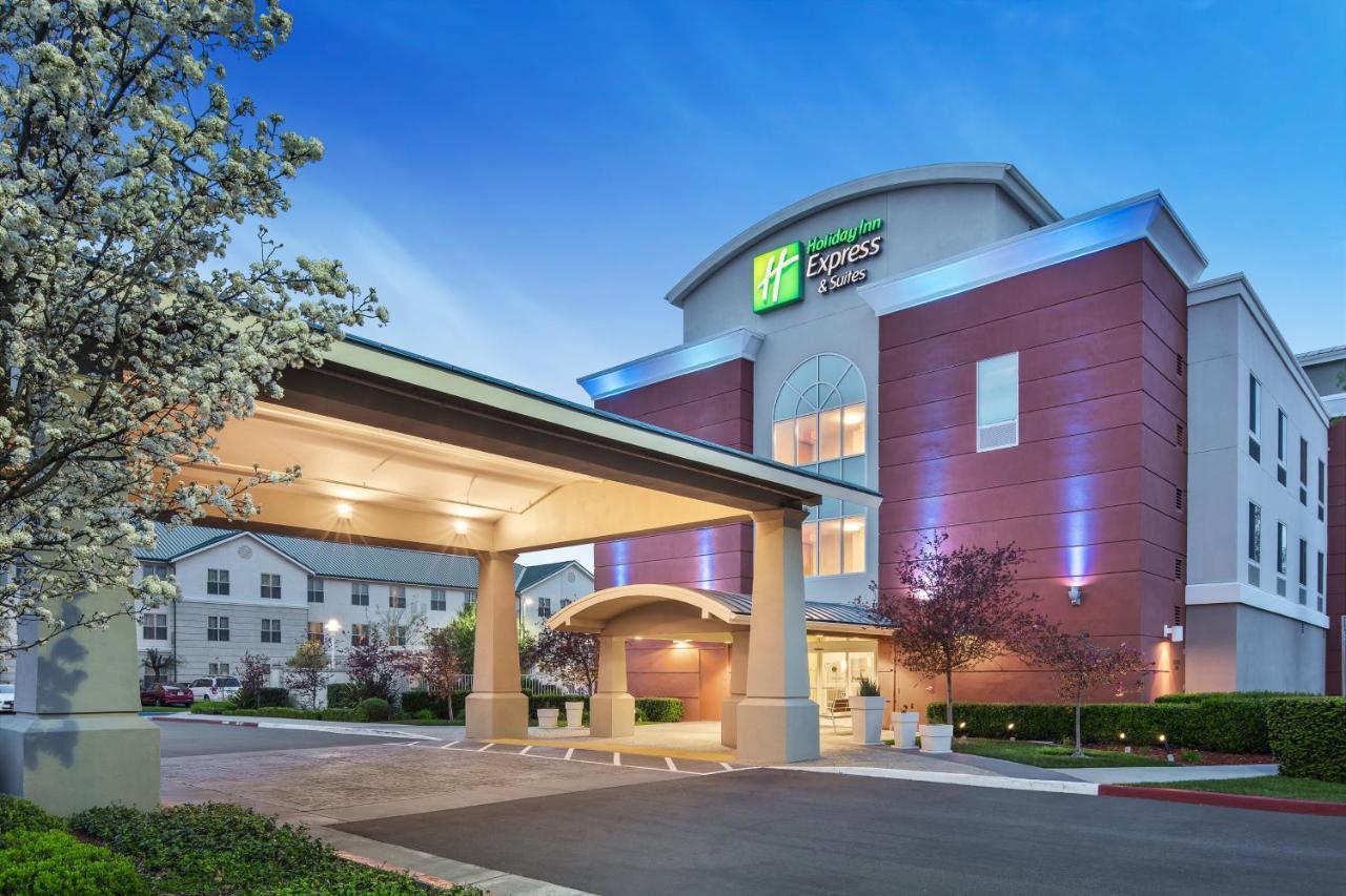 Holiday Inn Express Hotel & Suites Sacramento Airport Natomas, An Ihg Hotel Extérieur photo